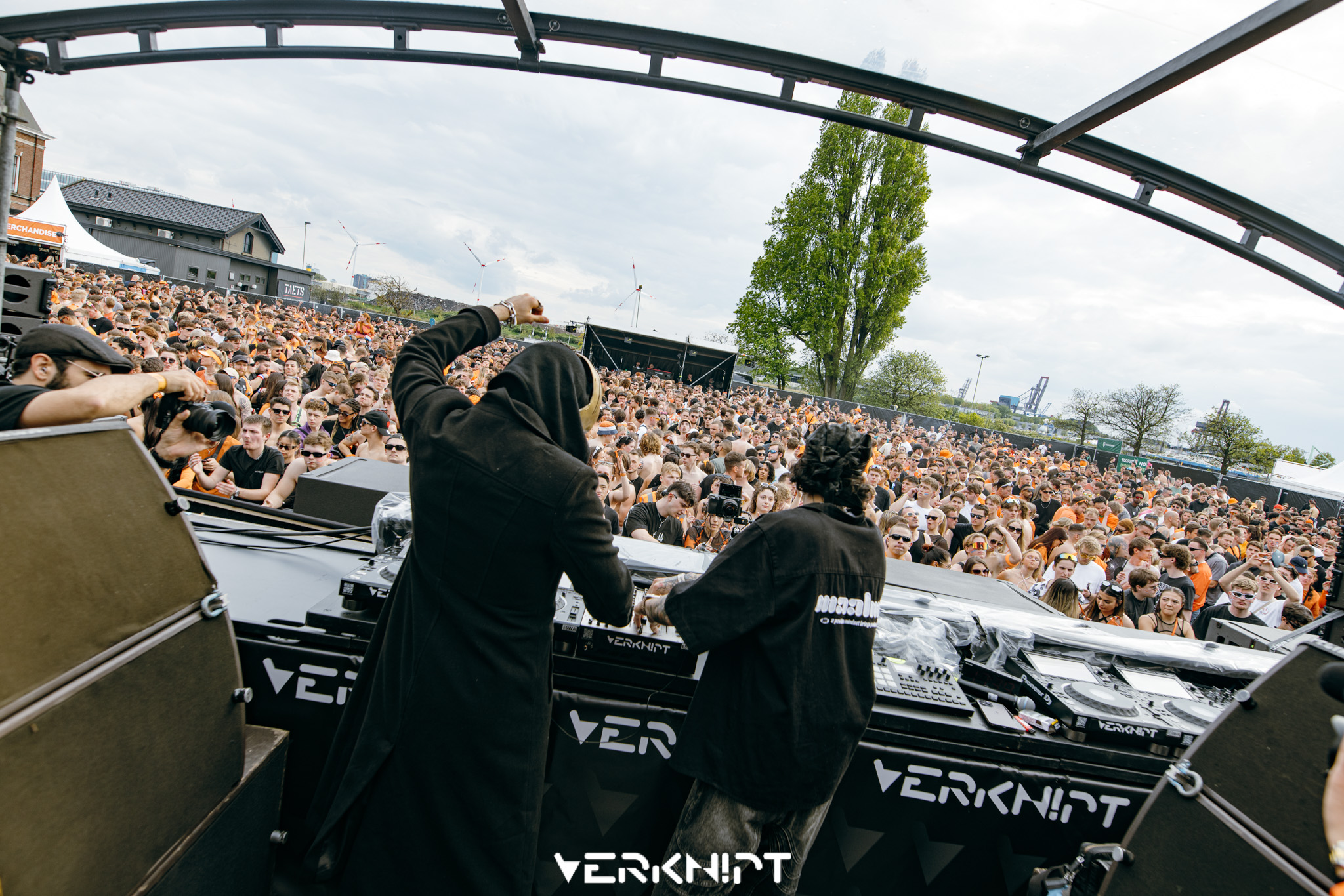 VERKNIPT