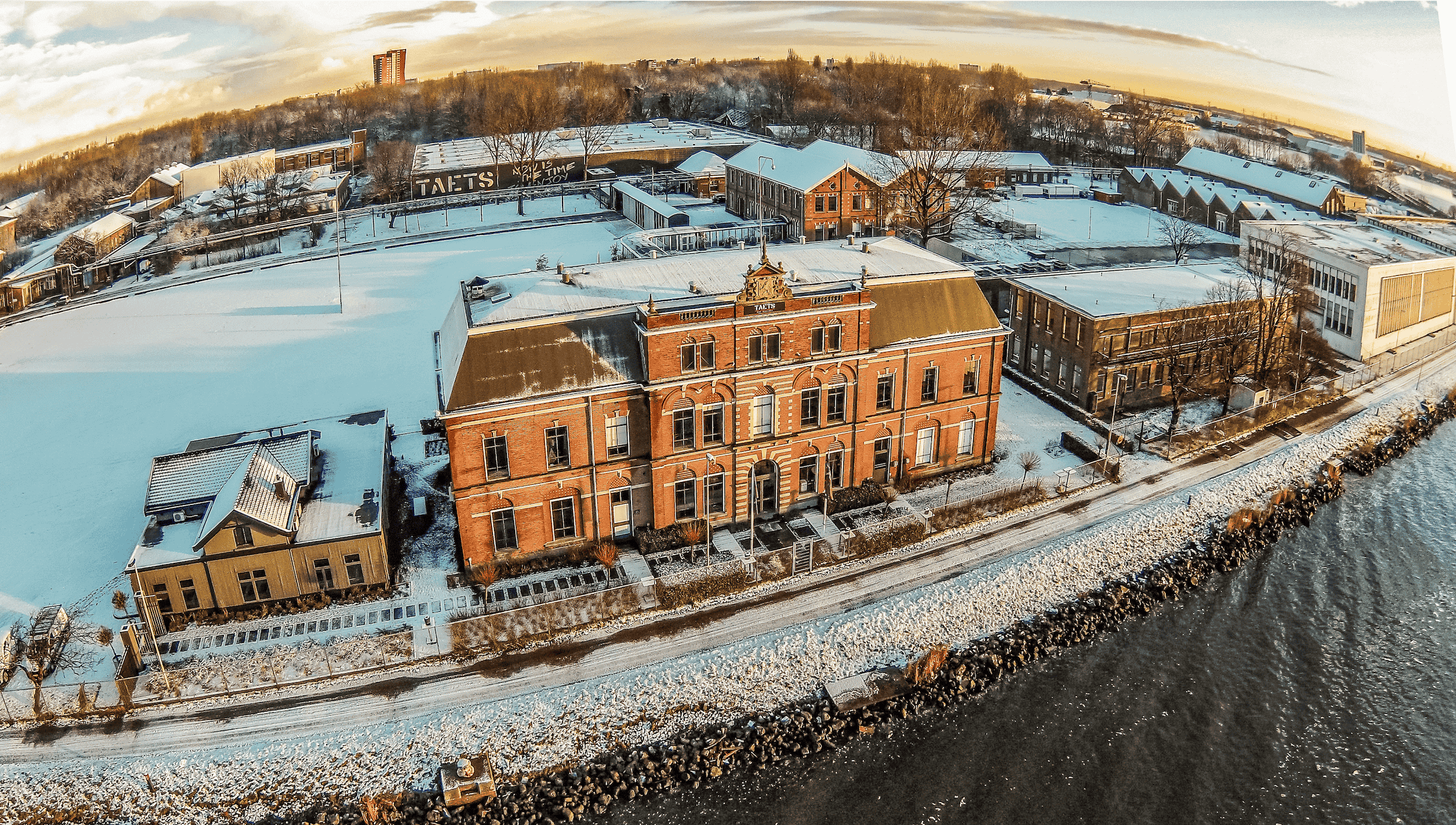 Building 41 - exterior winter