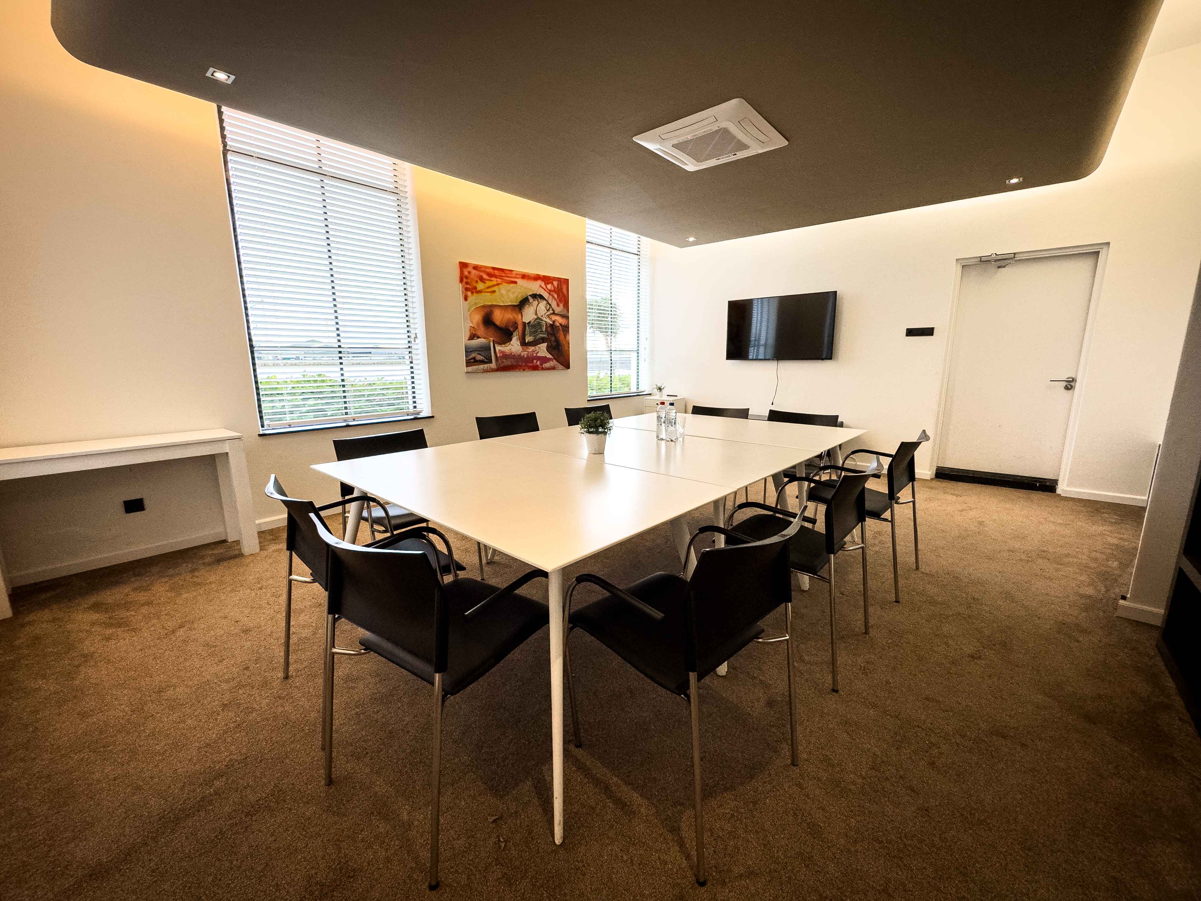 Building 1 - The Lookout-2-1