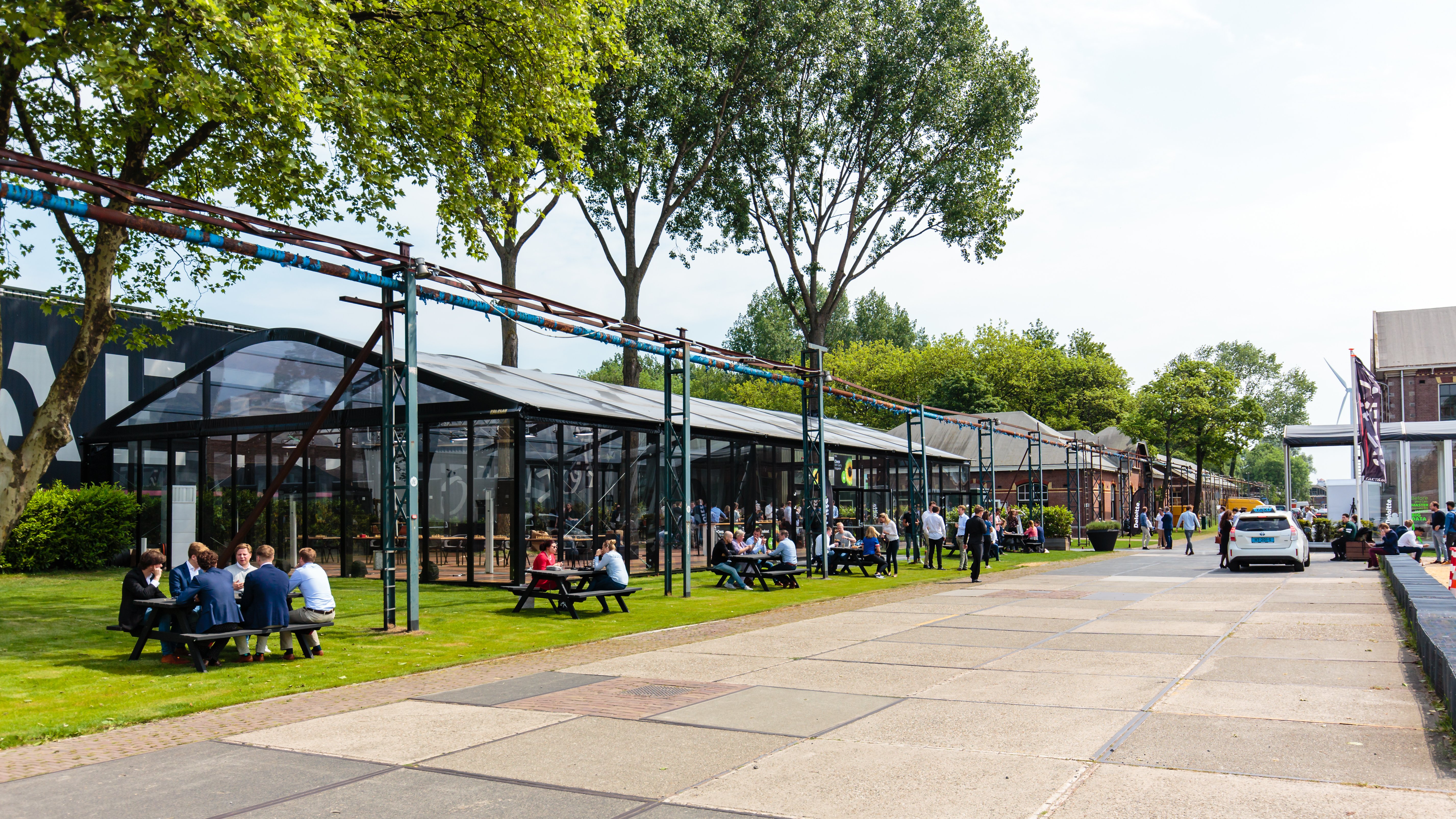 Glass Pavilion – Outside Area