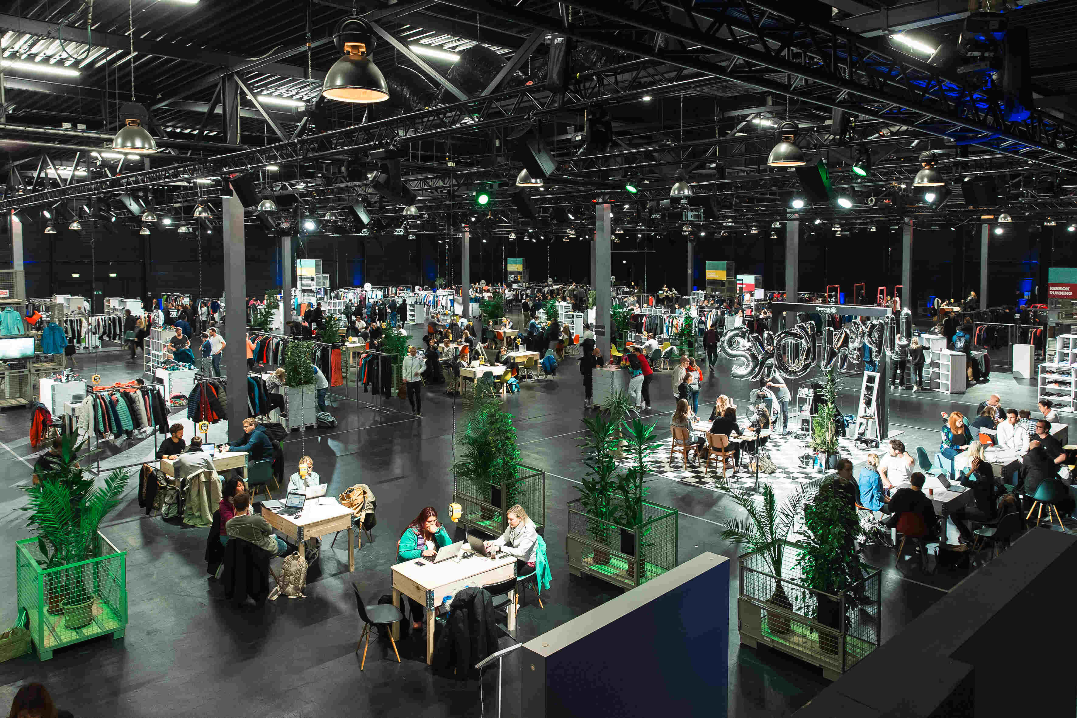 The Black Box - expo setting 10