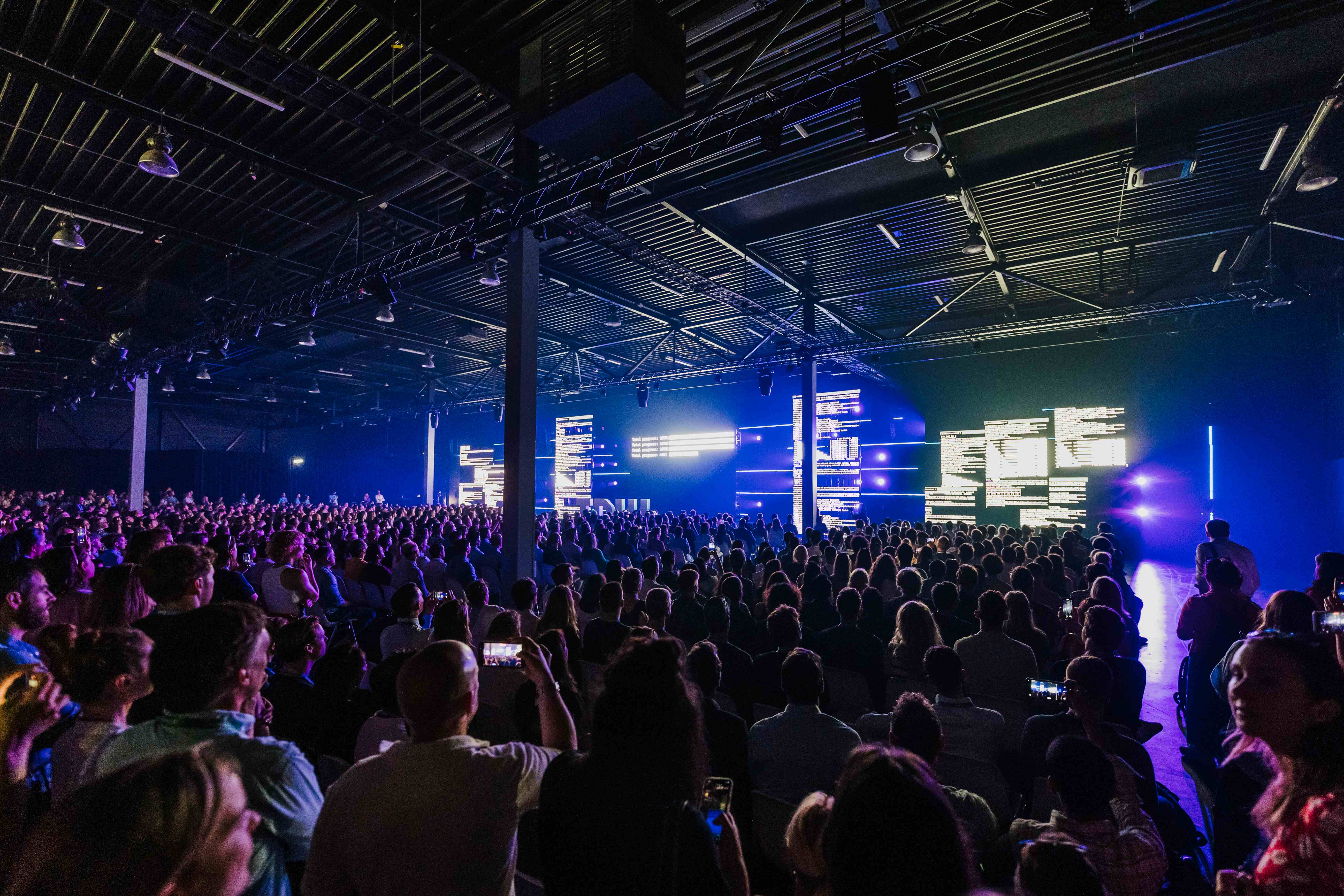 The Black Box - plenary setting 5