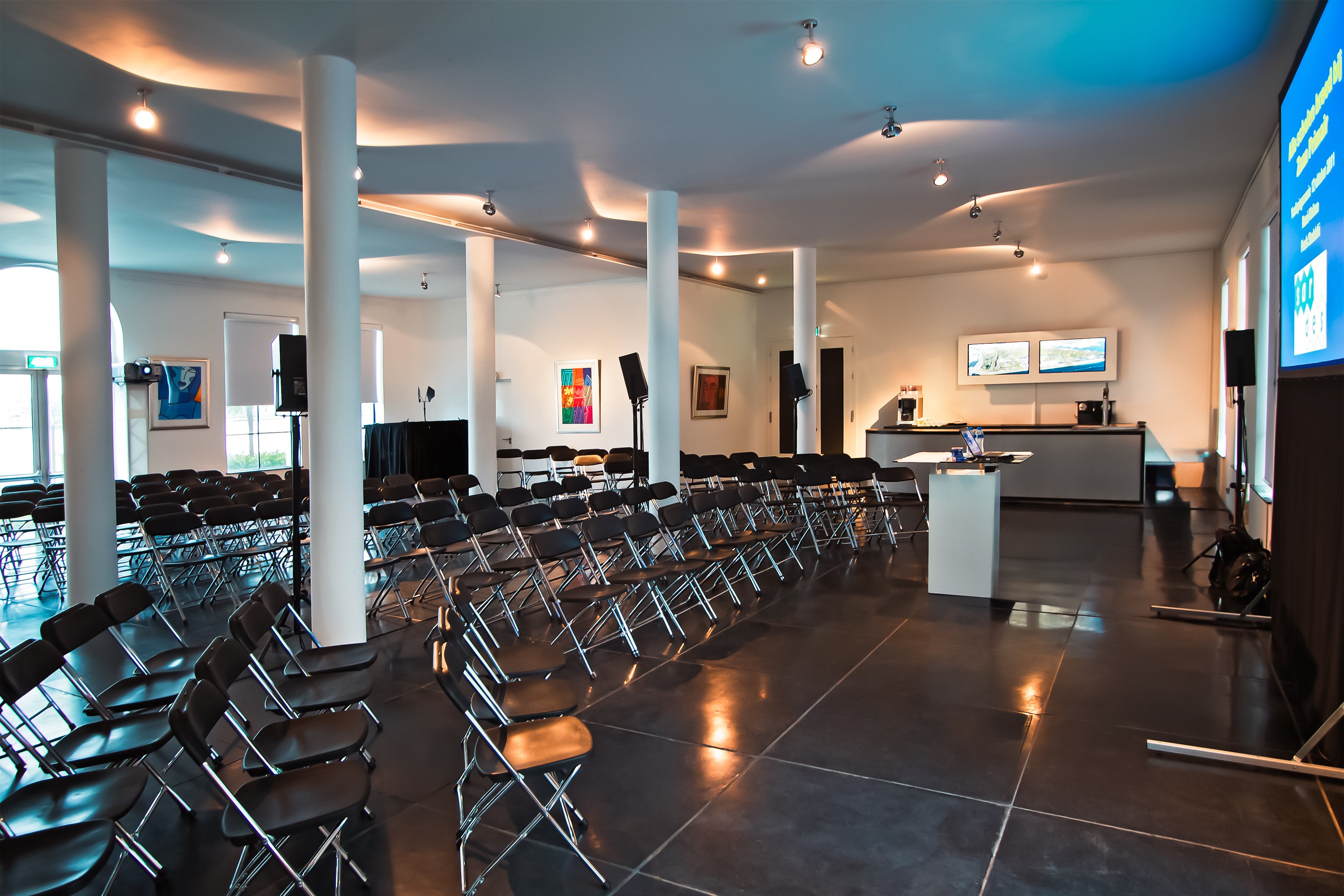 The Gallery - plenary setting 1