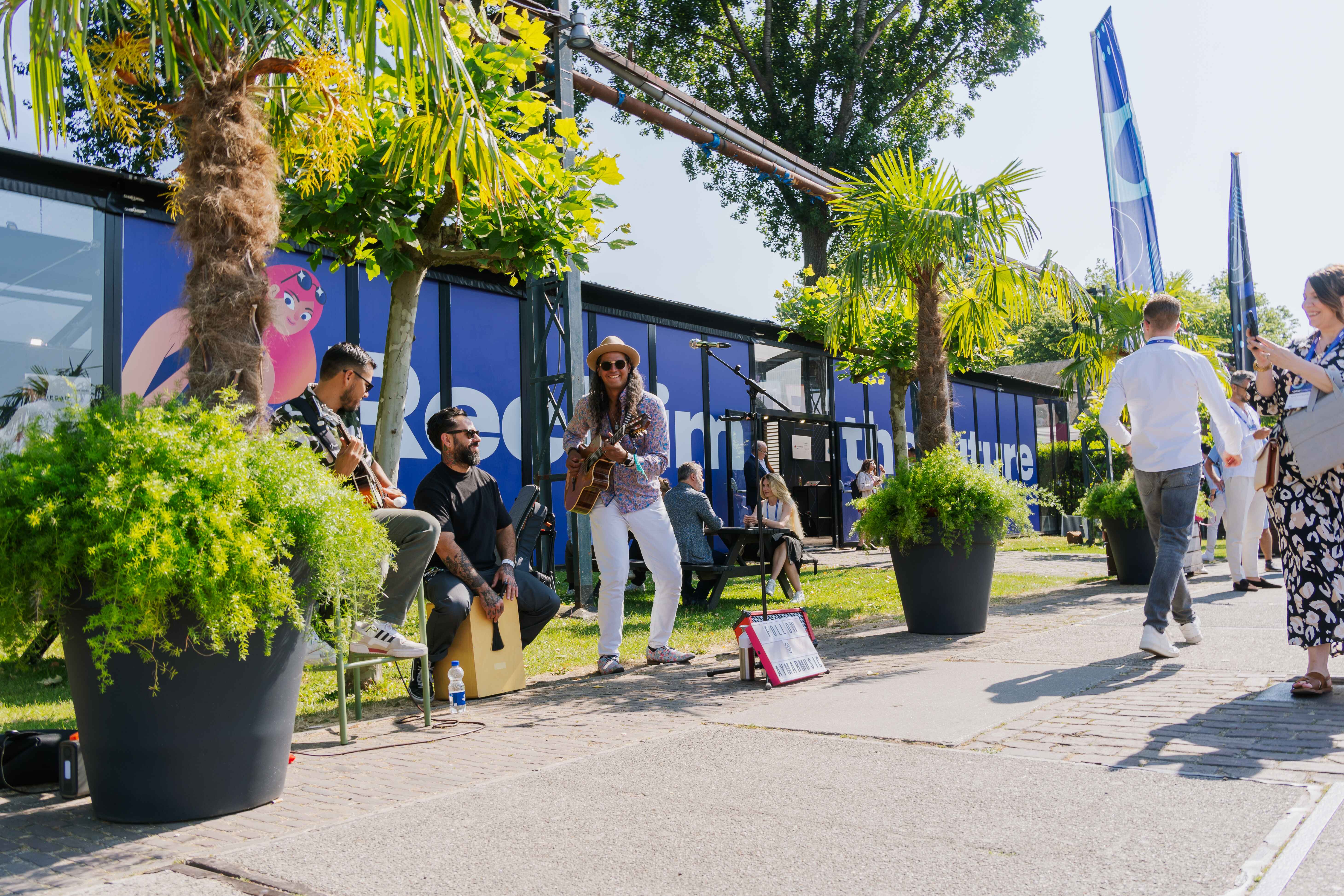 The Glass Pavilion - entrance music setting -1