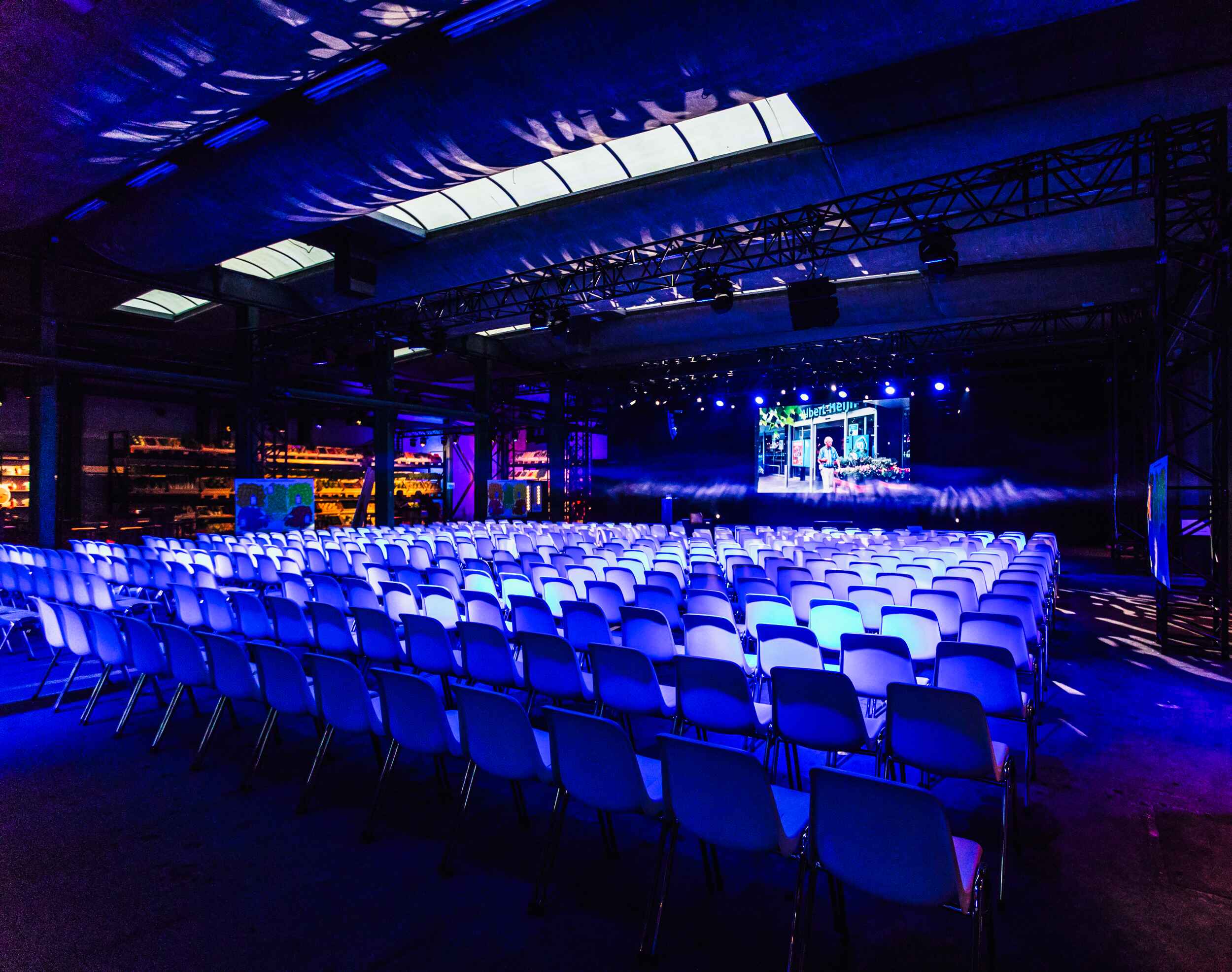 The Marketplace - plenary setting "Yada Yada event space at Taets Art and Event Park in Amsterdam and Zaandam, an industrial venue perfect for weddings, conferences, dinners, dance events, and more, set in a historic munitions factory."