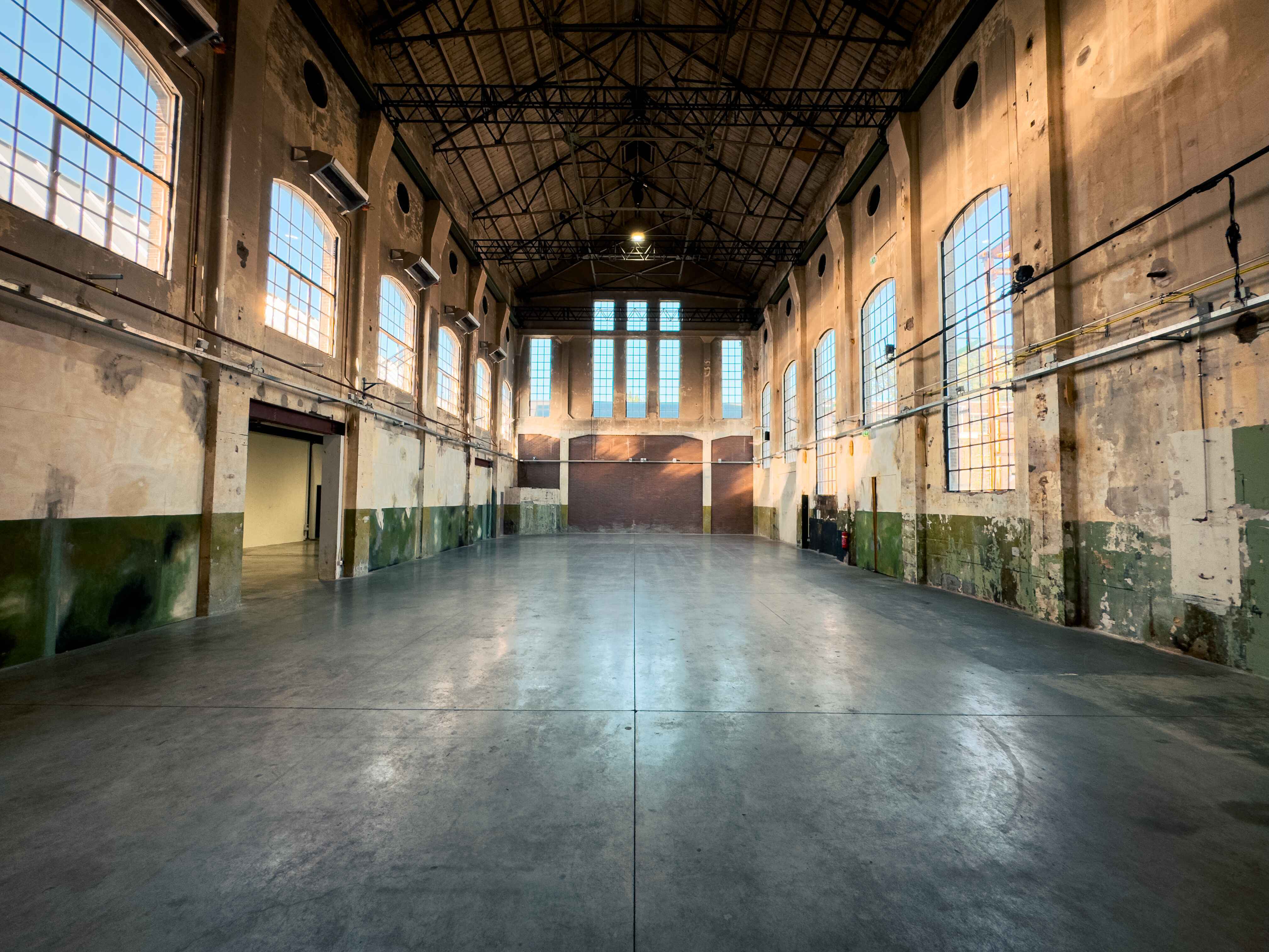 "Yada Yada event space at Taets Art and Event Park in Amsterdam and Zaandam, an industrial venue perfect for weddings, conferences, dinners, dance events, and more, set in a historic munitions factory."
